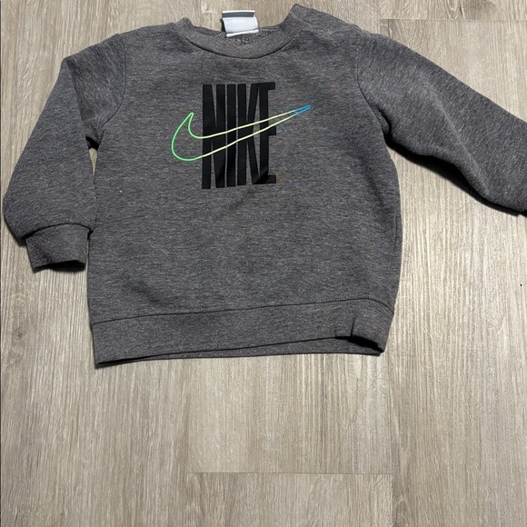 Nike Gray Sweatshirt with Logo - Picture 1 of 1